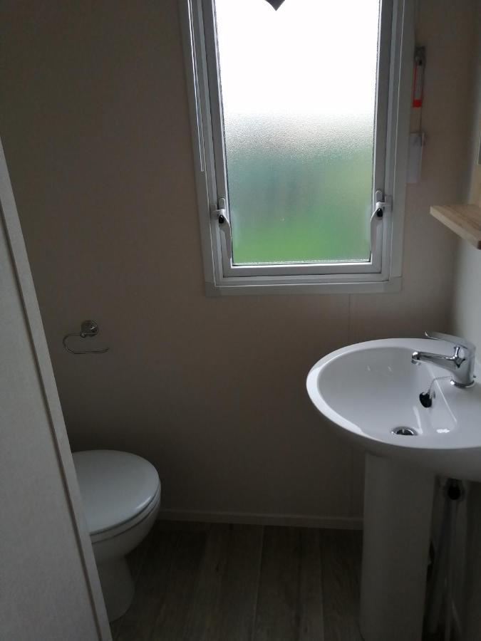 69R Seawick 2 Bedroom Caravan . New For 2022 Saint Osyth Zewnętrze zdjęcie