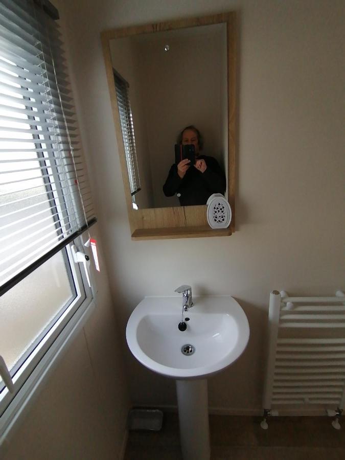 69R Seawick 2 Bedroom Caravan . New For 2022 Saint Osyth Zewnętrze zdjęcie