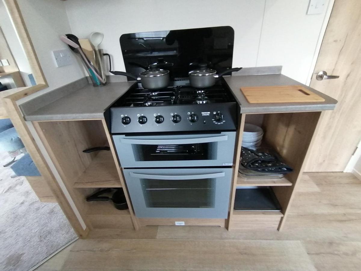 69R Seawick 2 Bedroom Caravan . New For 2022 Saint Osyth Zewnętrze zdjęcie
