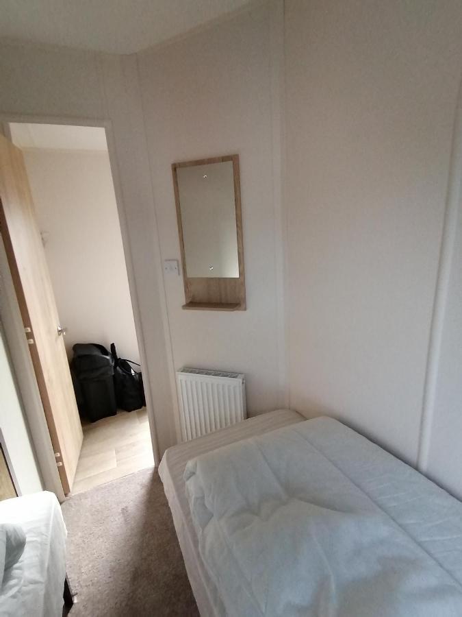 69R Seawick 2 Bedroom Caravan . New For 2022 Saint Osyth Zewnętrze zdjęcie