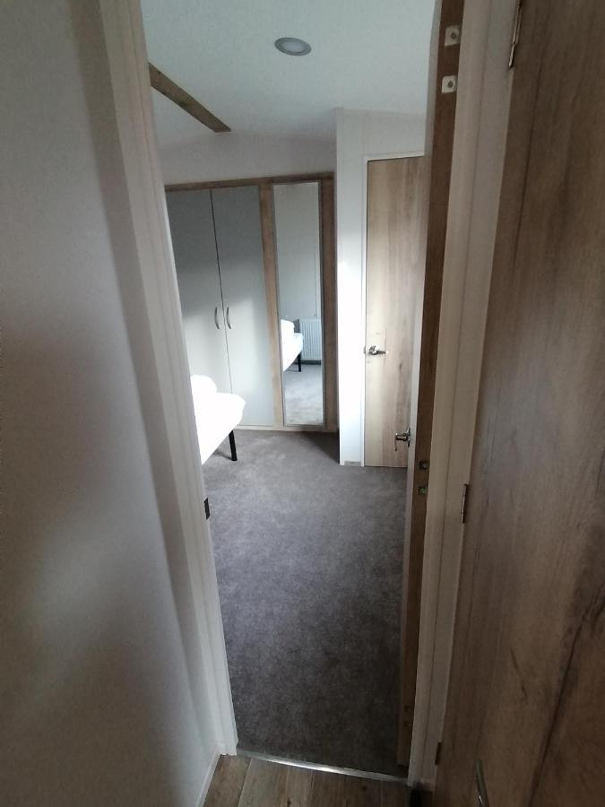 69R Seawick 2 Bedroom Caravan . New For 2022 Saint Osyth Zewnętrze zdjęcie