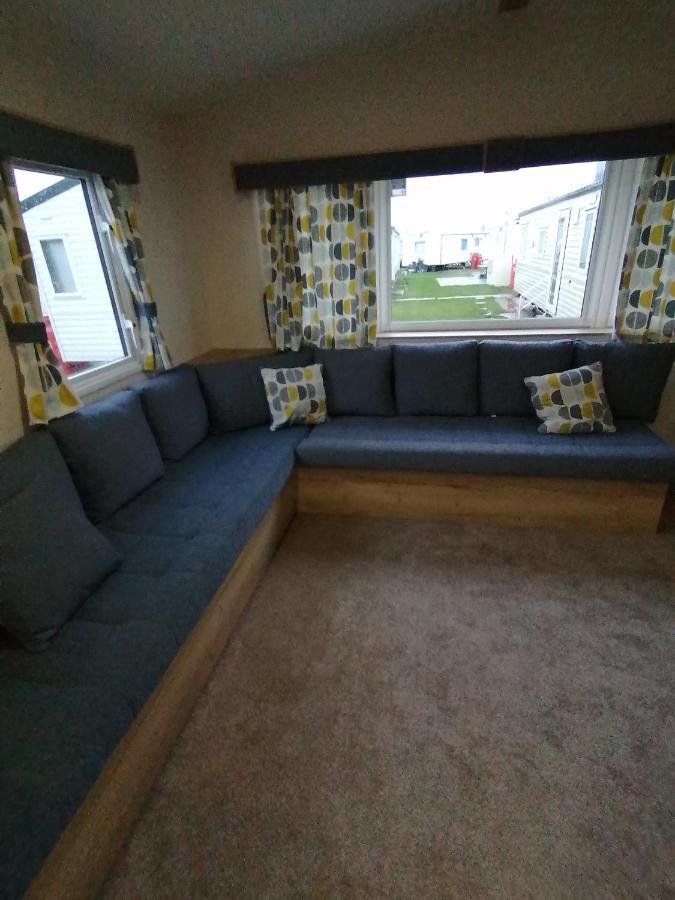 69R Seawick 2 Bedroom Caravan . New For 2022 Saint Osyth Zewnętrze zdjęcie